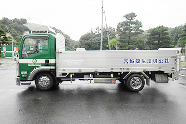 2tトラック(パワーゲート付)