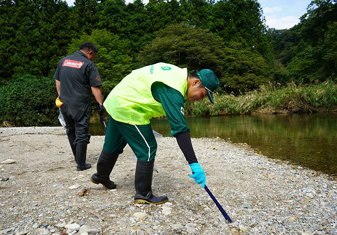 広瀬川1万人プロジェクト活動の様子