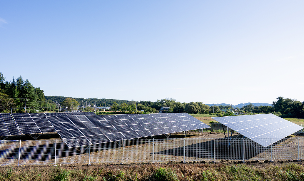 【第二太陽光発電所】 太陽光発電容量：77.76kW ／蓄電池容量：10kWh