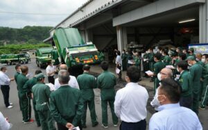 パッカー車の安全講習会を開催しました（令和4年6月）