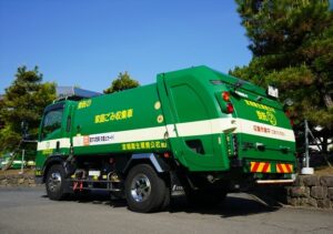 東北初・家庭ごみ収集車両に次世代バイオディーゼル燃料サステオ使用開始（令和5年5月）