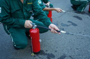 消火器取り扱い訓練を行いました（令和5年9月）