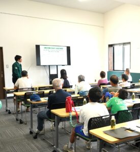 八本松地区町内会の皆様がエコロジーセンター愛子に見学に見えました（令和7年８月）